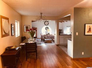 10319 Samoa Ave, Tujunga, CA 91042