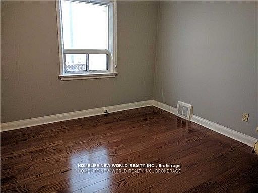 3rd image of 116 Estelle Ave