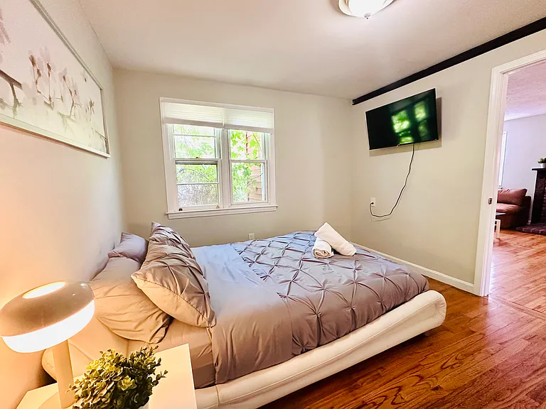 21 Patterson Rd — Photo 3