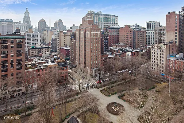 Sold by Corcoran | media 16