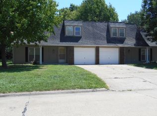 704 Village Dr, Pittsburg, KS 66762
