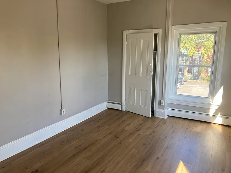 1351 Dekalb St #2 — Photo 5