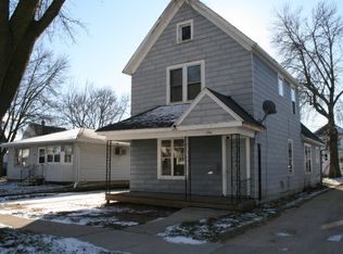136 E 5th St, Fond Du Lac, WI 54935