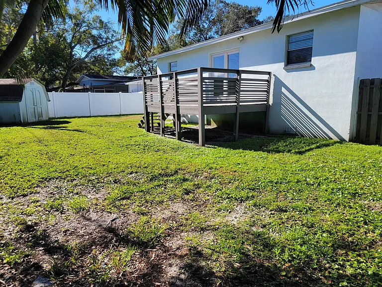 4514 S Gaines Rd — Photo 12
