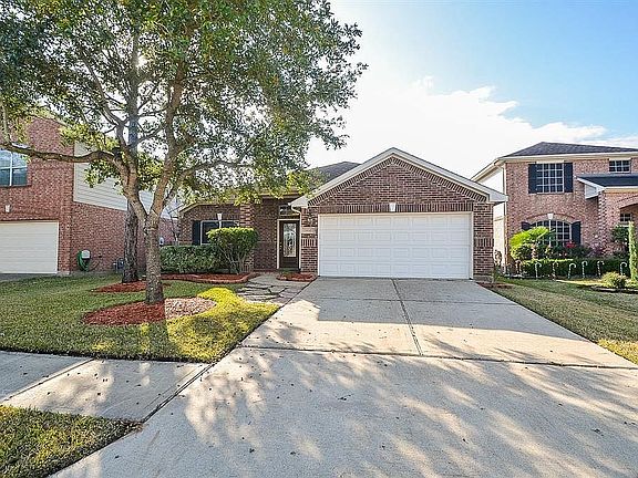 4th image of 24643 Hampton Lakes Dr