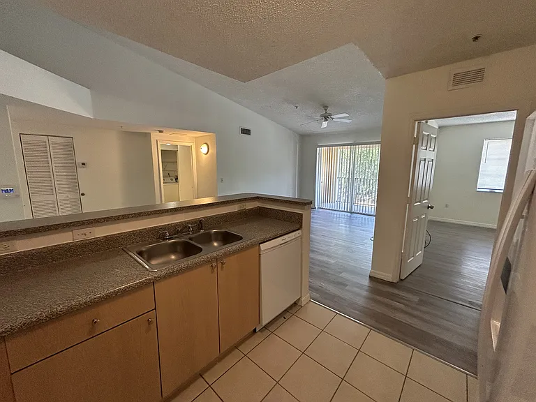 2360 E Preserve Way #305 — Photo 13