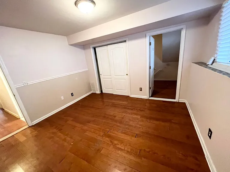 35 Chesterfield Ln #1 — Photo 5