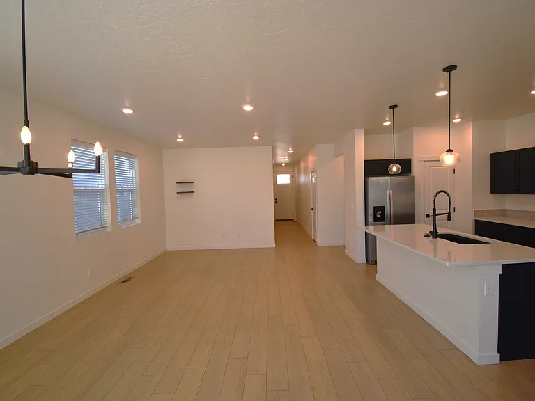 660 W Briaridge Dr — Photo 14