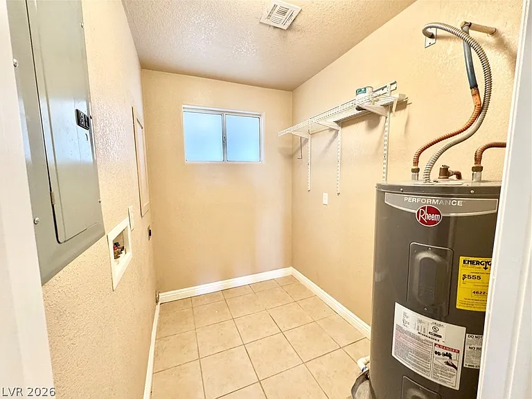 1731 Pershing Ave #B — Photo 16