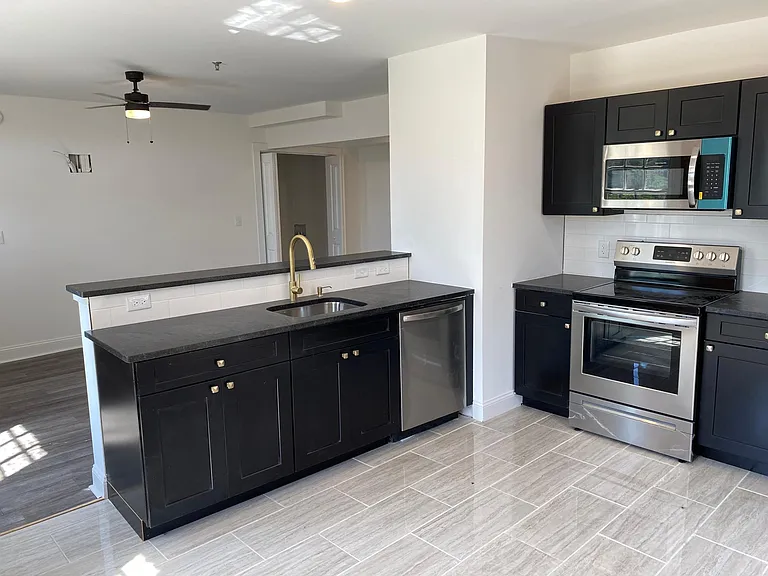 303 Rivermont Ave — Photo 52