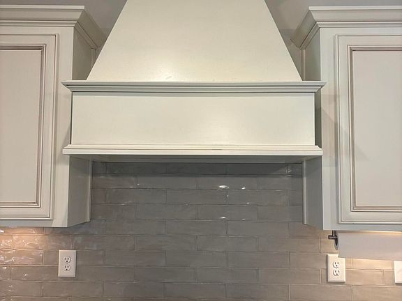 5th image of 315 Apalachee Way
