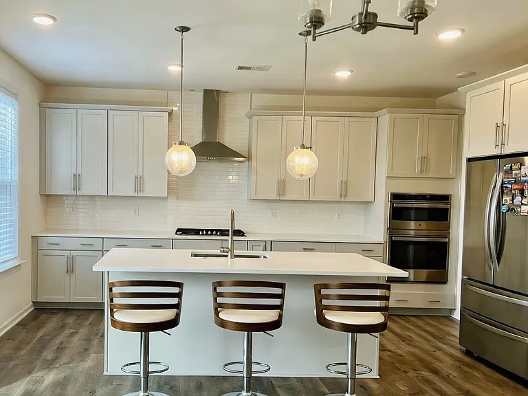 2521 Macy Grove Ln — Photo 13