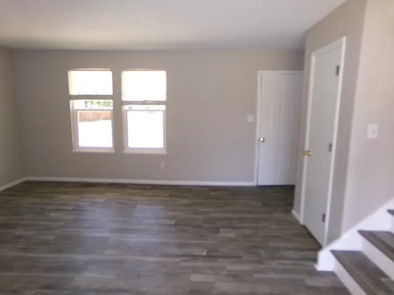 4 Woodbine Ct — Photo 7