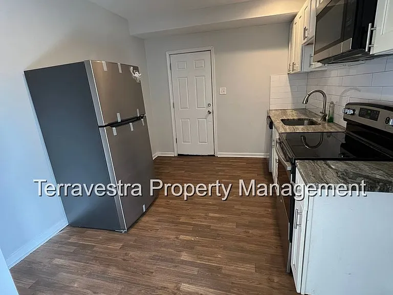 711 N 3rd Street — Photo 4