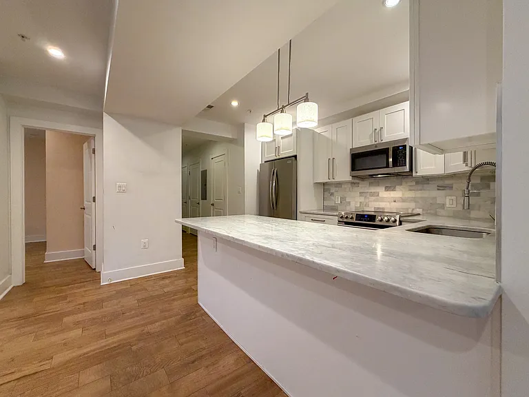 1601 Hobart St NW #1 — Photo 16