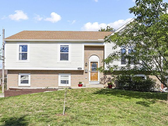 3rd image of 3260 Angela Dr
