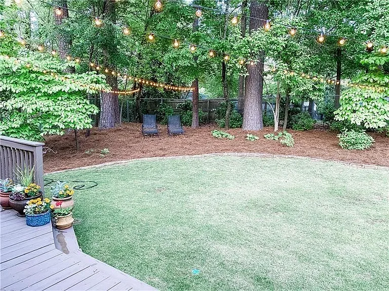 2841 Cravenridge Dr NE — Photo 4