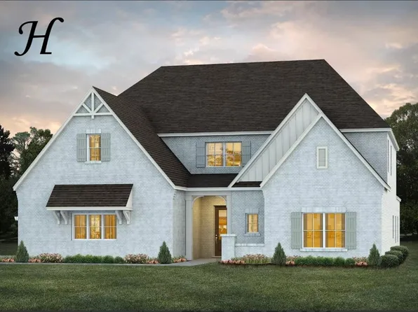 2825 Rainmaker Run Dr, Auburn, AL 36832