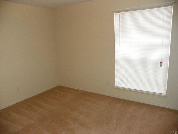 4th image of 8935 Forest Oak Dr