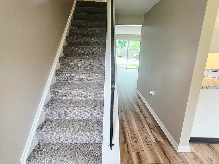 564 Caddy Dr — Photo 4