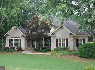 1101 Planters Trl, Bogart, GA 30622