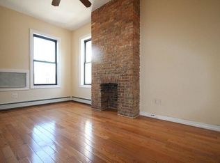 421 Humboldt St #2L, Brooklyn, NY 11211