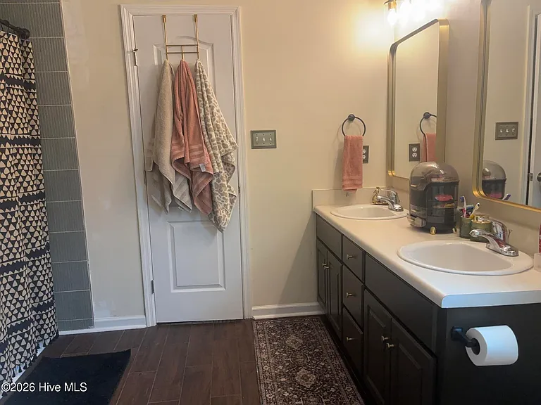 950 Arbor Springs Cir — Photo 12