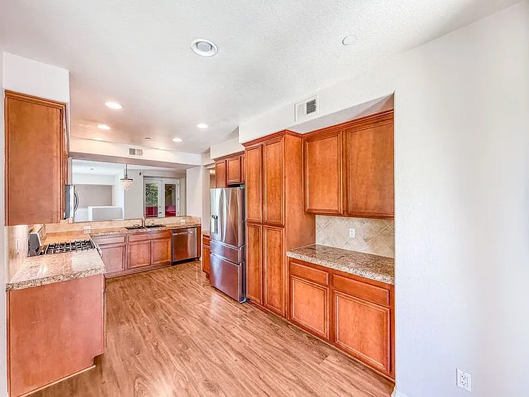 8862 Spectrum Center Blvd — Photo 10