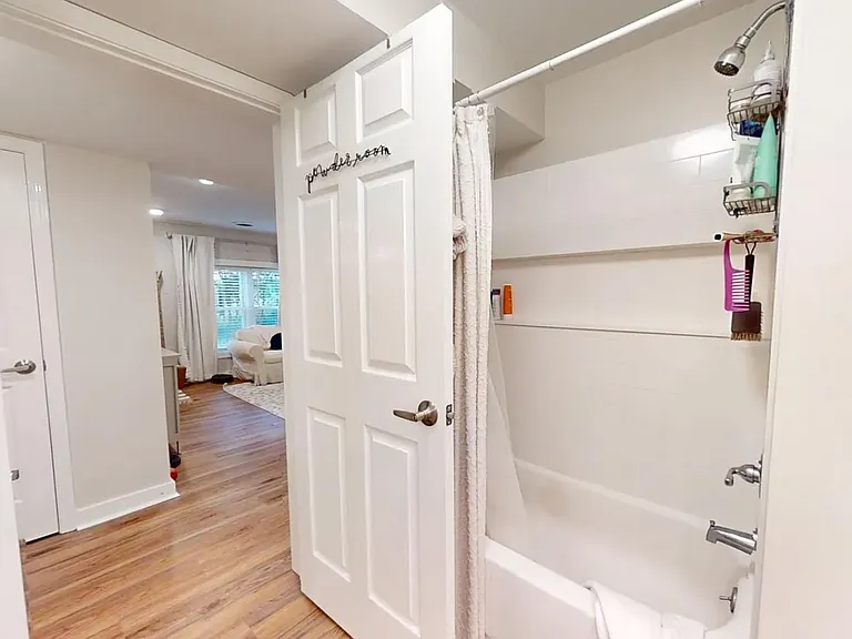 560 Sherwood Dr — Photo 26