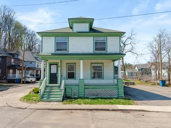 416 Bellevue Pl, Kalamazoo, MI 49007