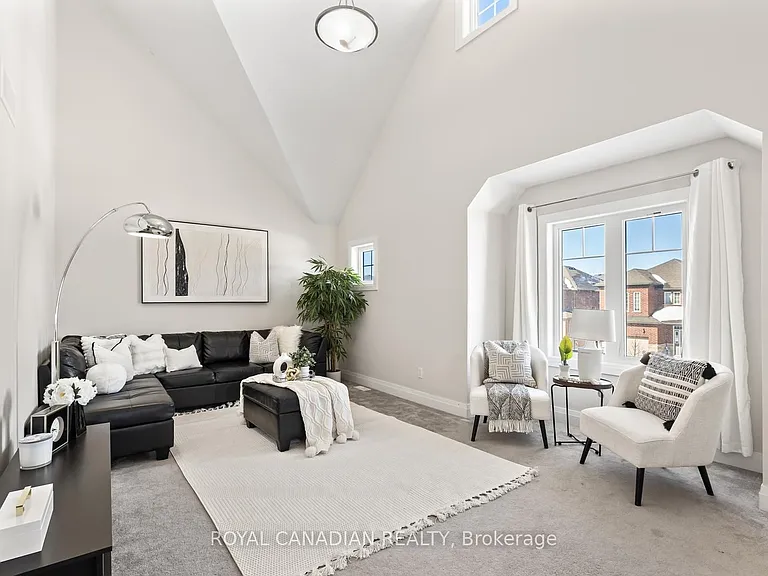 301 Buttonbush St #UPPER — Photo 19