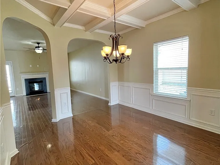 642 Regimental Dr — Photo 7