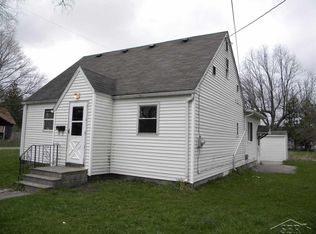 2223 Hazelwood Ave, Saginaw, MI 48601
