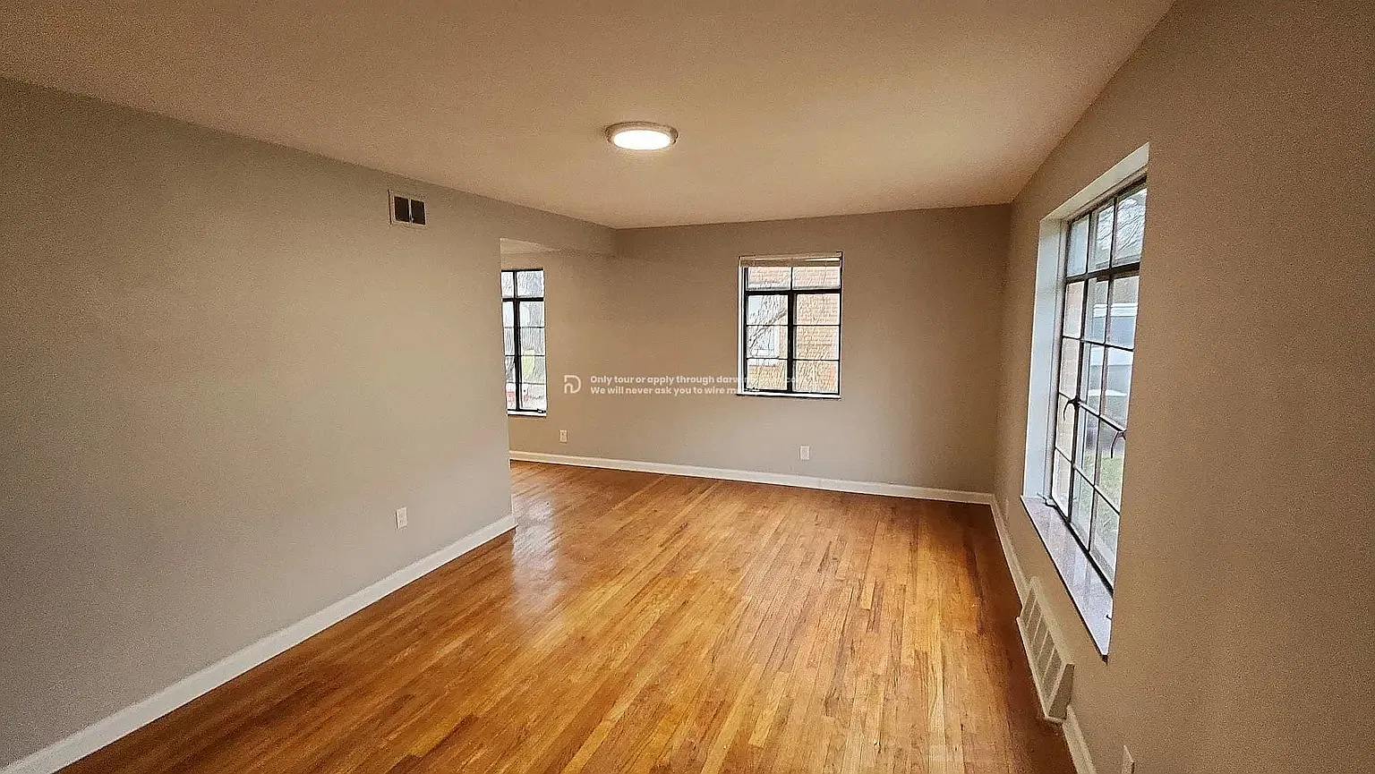 4 bed, 1.5 bath, 1786 sqft, $1,750 — Photo 4