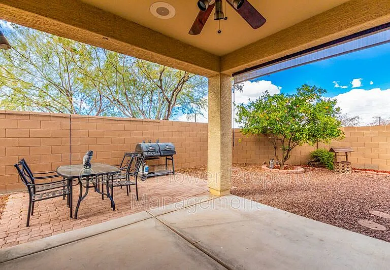 2624 W Beautiful Ln — Photo 27