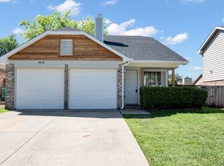 4836 Woodstock Dr, Fort Worth, TX 76137