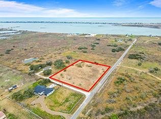 301 Old Salt Lake Rd, Rockport, TX 78382