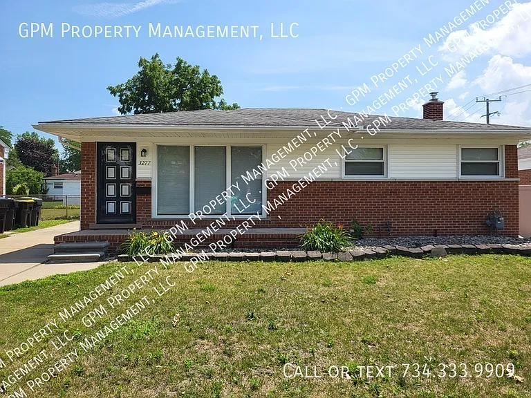 3277 Terry St — Photo 1