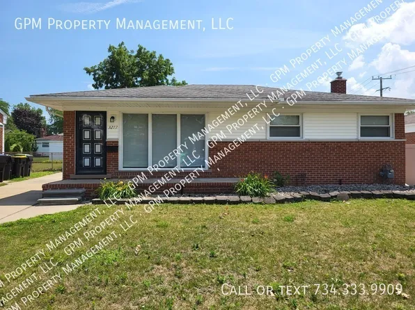 3277 Terry St, Trenton, MI 48183