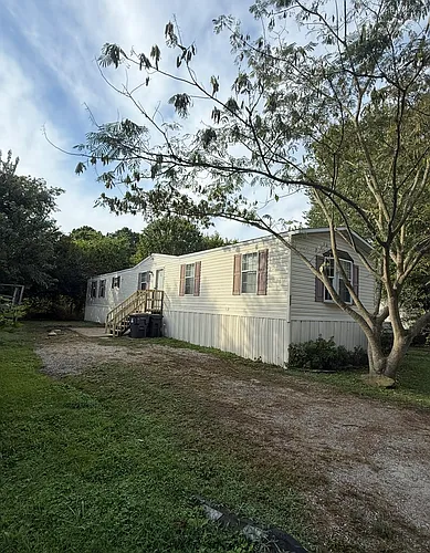 214 Wythe Creek Rd #121 Photo 1