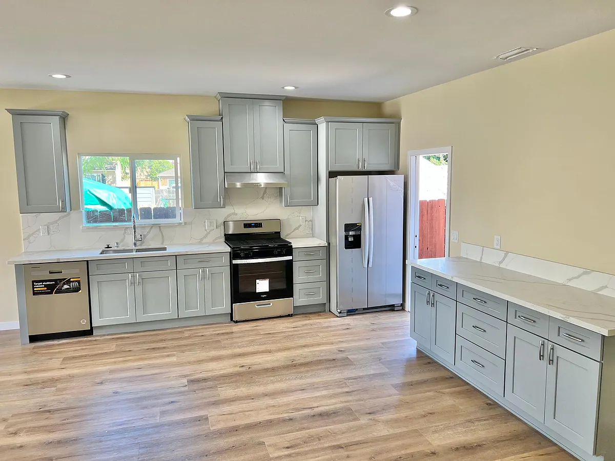 Building Photo - 6887 Marlowe Dr