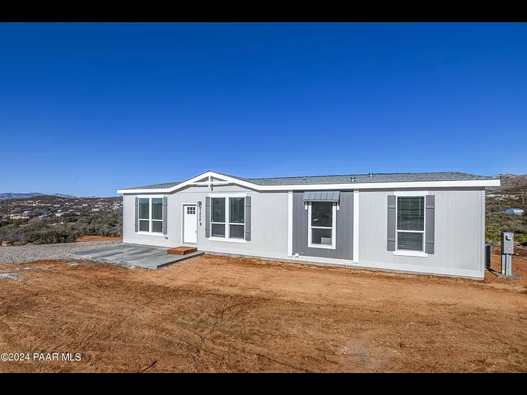 17828 E Hunters Ln — Photo 18