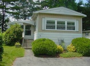 40 Easy St, Raynham, MA 02767