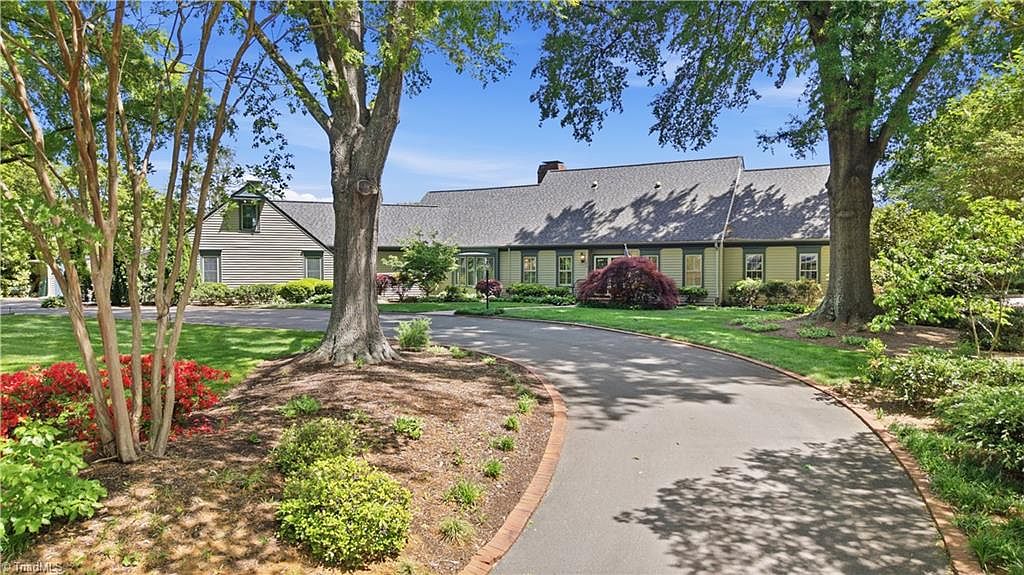 176 Fescue Dr