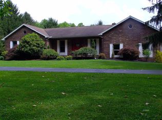 1110 Burr Oak Blvd, Nelsonville, OH 45764