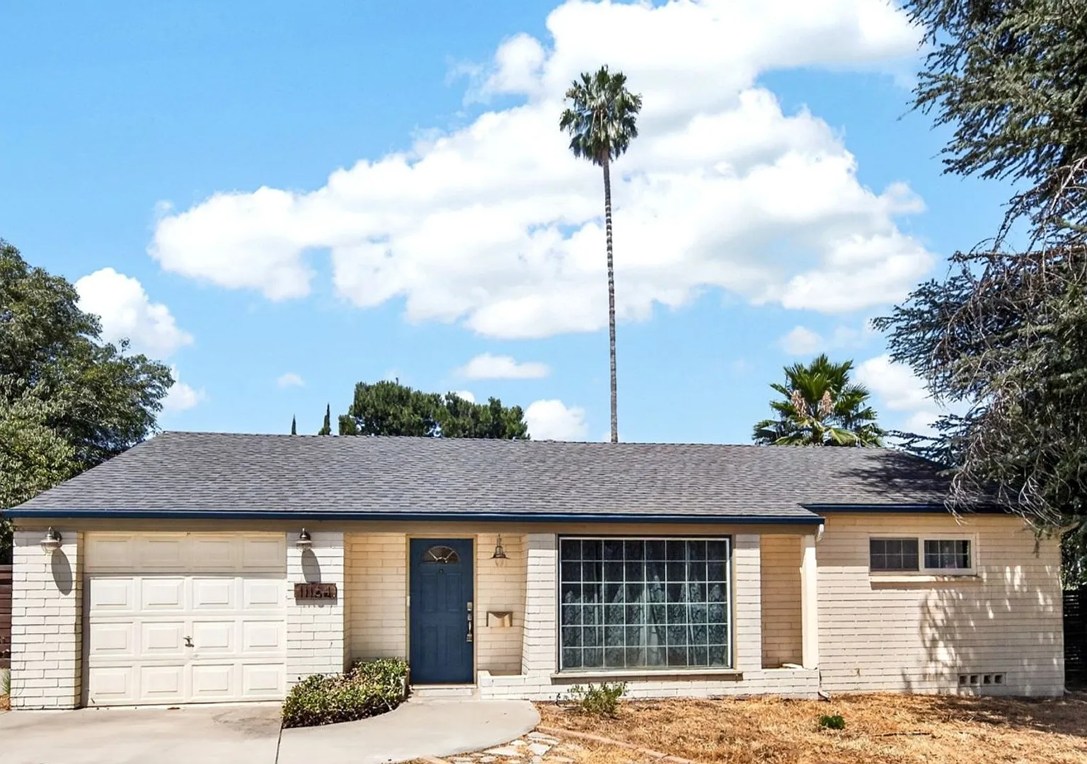 Walk to LLU! Fully-Furnished Updated Single-Story — Photo 1