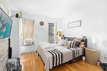 Rented by Rockridge Real Estate