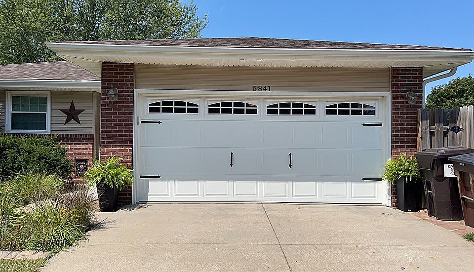1st image of 5841 S 43rd Street Ct