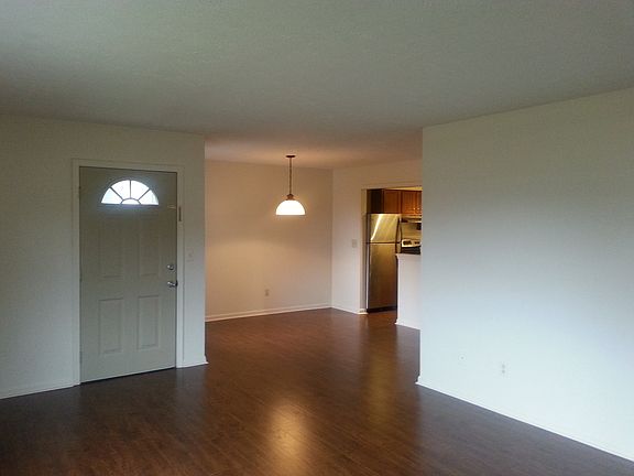 Dining/Kitchen
