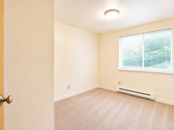 3rd image of 2418 NW 57th St #403